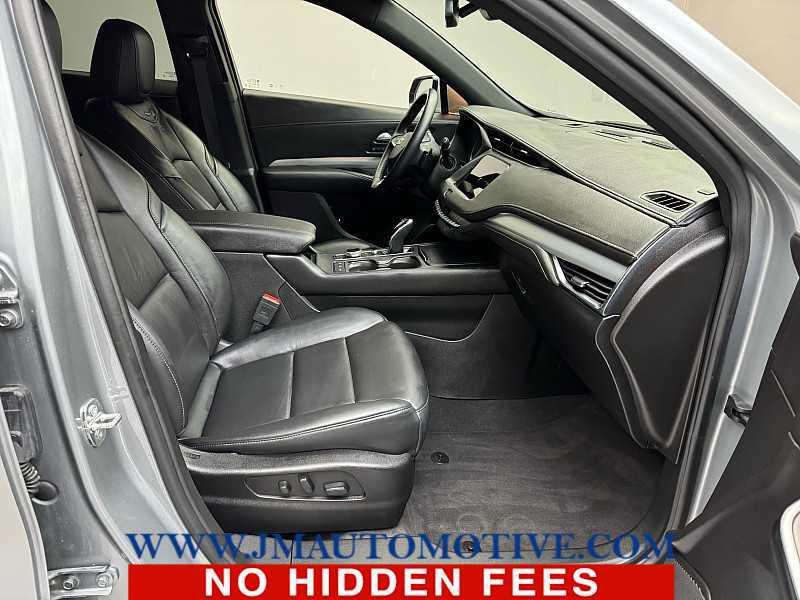 used 2023 Cadillac XT4 car, priced at $29,995