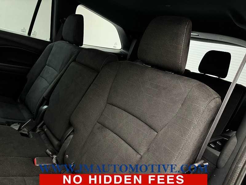 used 2022 Honda Pilot car, priced at $28,995