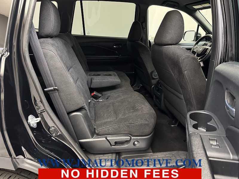 used 2022 Honda Pilot car, priced at $28,995