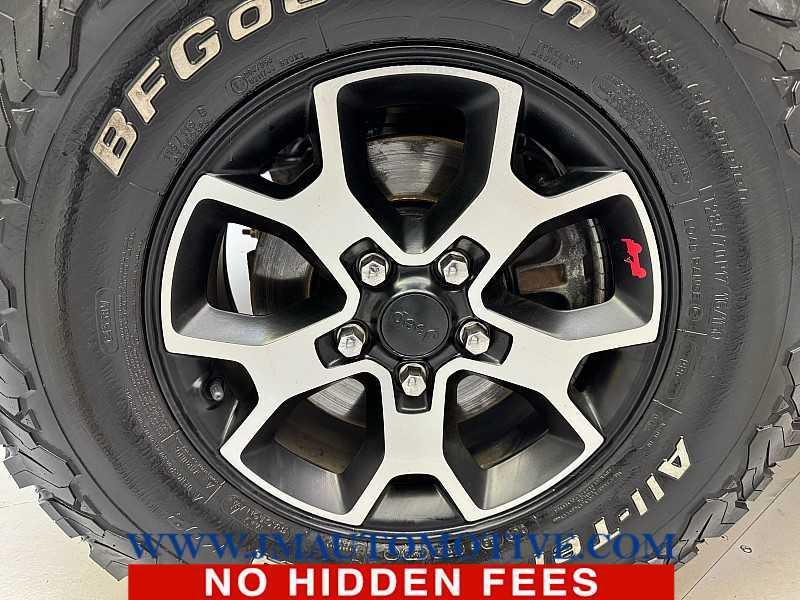 used 2020 Jeep Wrangler Unlimited car, priced at $27,995