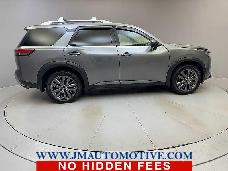 used 2022 Nissan Pathfinder car, priced at $29,995