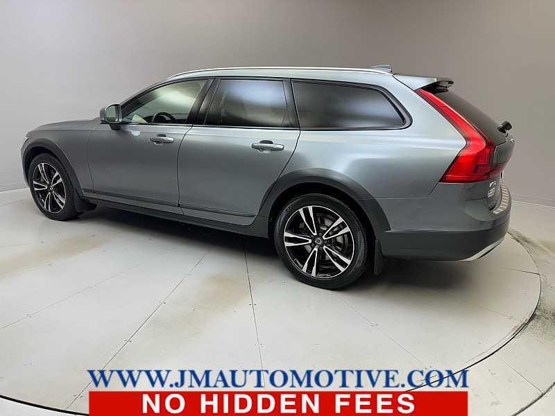used 2019 Volvo V90 Cross Country car, priced at $25,995