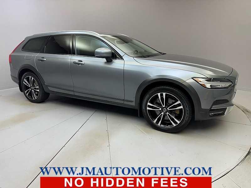 used 2019 Volvo V90 Cross Country car, priced at $25,995