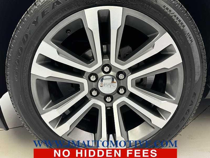 used 2018 GMC Yukon car, priced at $30,995