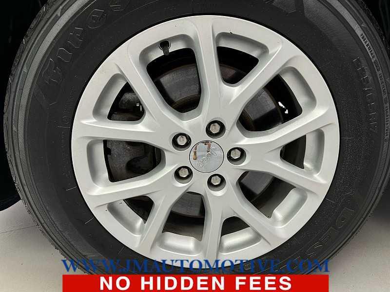 used 2016 Jeep Cherokee car, priced at $12,995