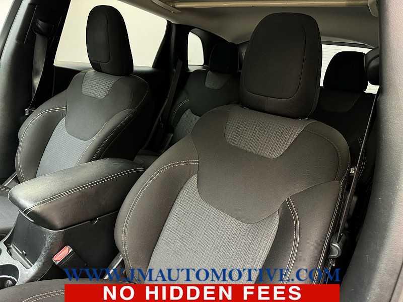 used 2016 Jeep Cherokee car, priced at $12,995