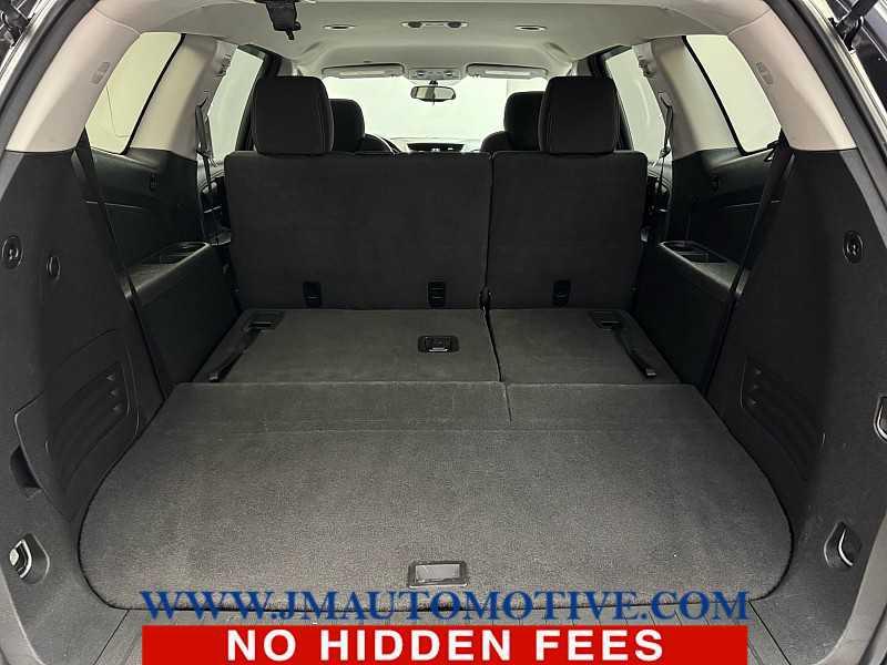 used 2017 Chevrolet Traverse car, priced at $16,995