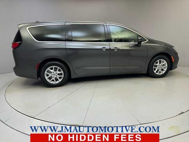 used 2023 Chrysler Pacifica car, priced at $25,995