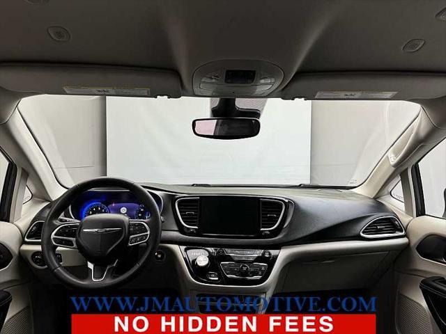 used 2023 Chrysler Pacifica car, priced at $25,995