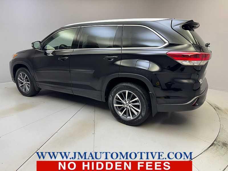 used 2018 Toyota Highlander car, priced at $21,995