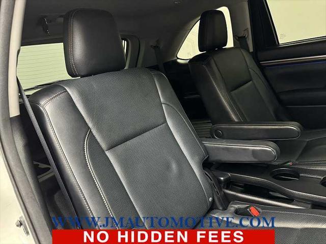 used 2016 Toyota Highlander car, priced at $24,995