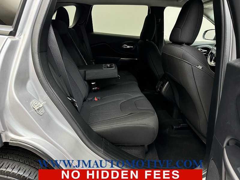 used 2020 Jeep Cherokee car, priced at $14,995