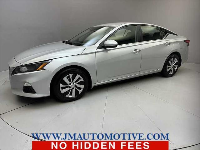 used 2022 Nissan Altima car, priced at $19,995