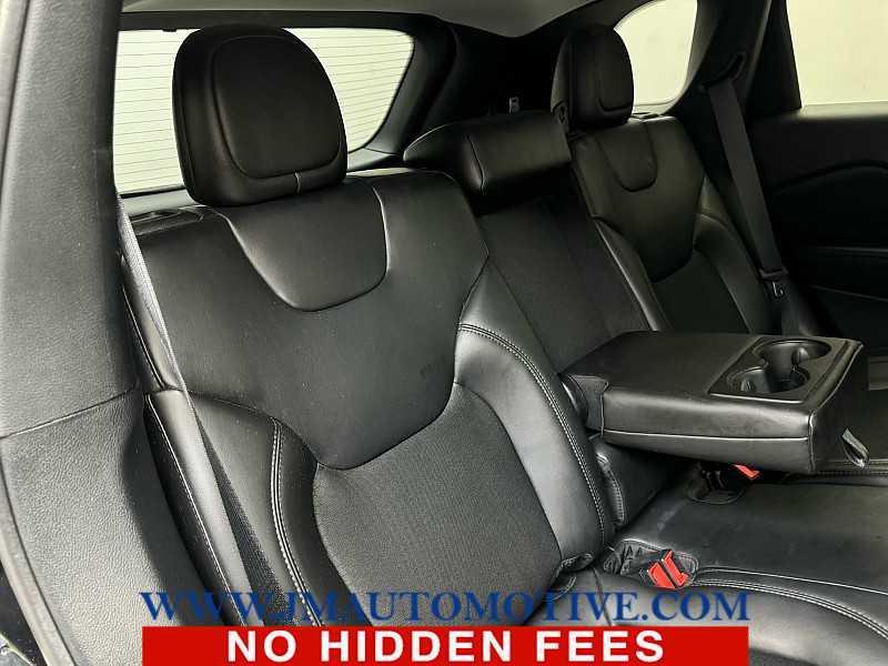 used 2020 Jeep Cherokee car, priced at $16,995