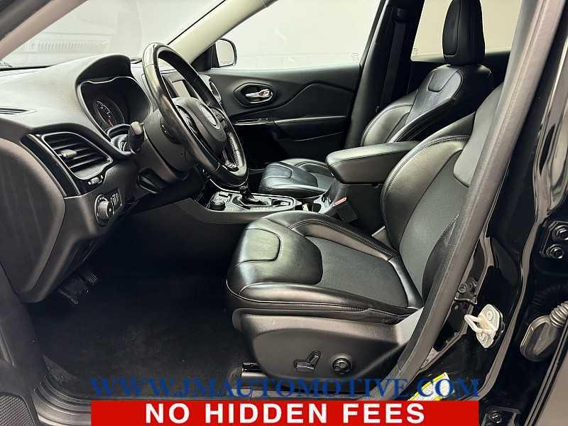 used 2020 Jeep Cherokee car, priced at $16,995