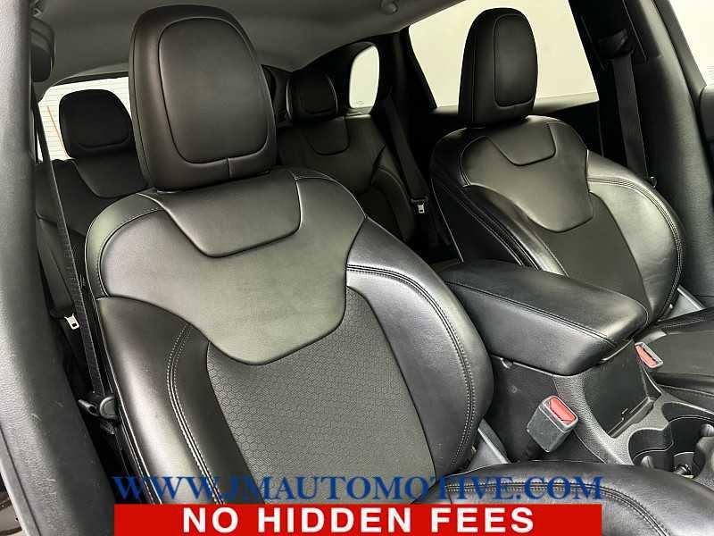 used 2020 Jeep Cherokee car, priced at $16,995