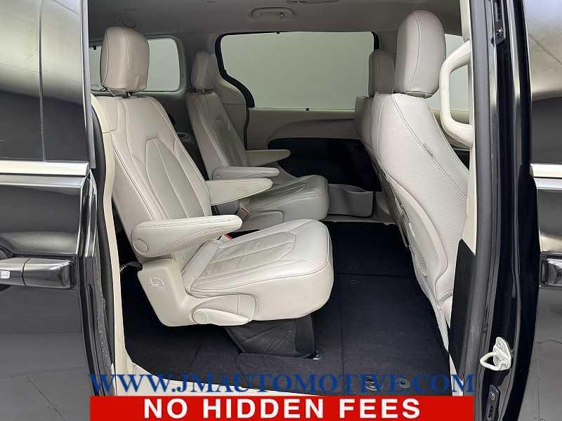 used 2021 Chrysler Pacifica car, priced at $20,995