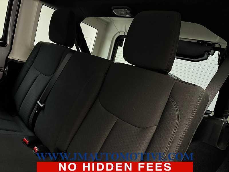 used 2015 Jeep Wrangler Unlimited car, priced at $18,995
