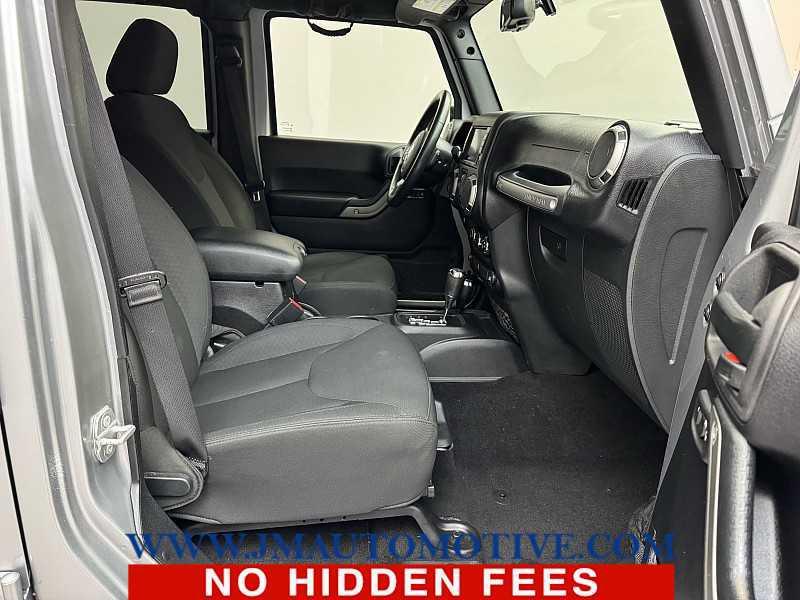 used 2015 Jeep Wrangler Unlimited car, priced at $18,995