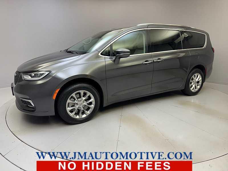 used 2021 Chrysler Pacifica car, priced at $36,995