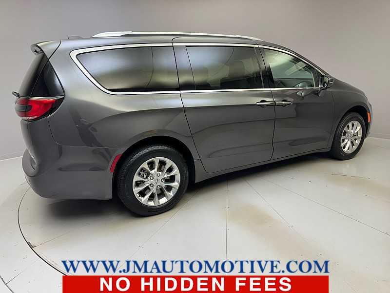 used 2021 Chrysler Pacifica car, priced at $36,995