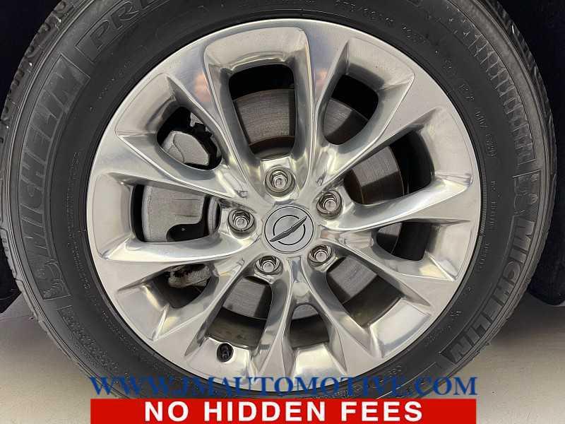 used 2021 Chrysler Pacifica car, priced at $36,995