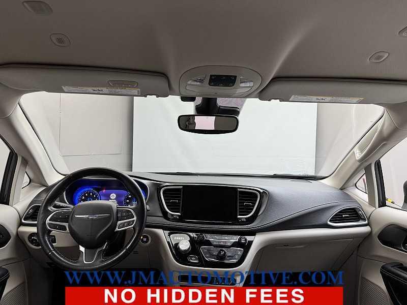 used 2021 Chrysler Pacifica car, priced at $36,995