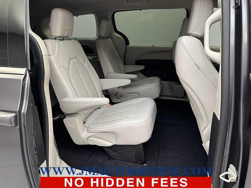 used 2021 Chrysler Pacifica car, priced at $36,995