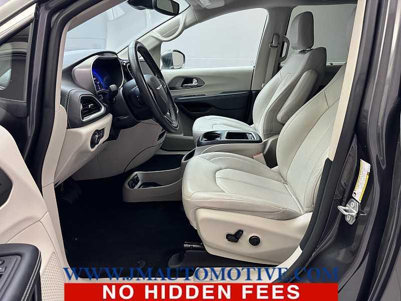 used 2021 Chrysler Pacifica car, priced at $36,995