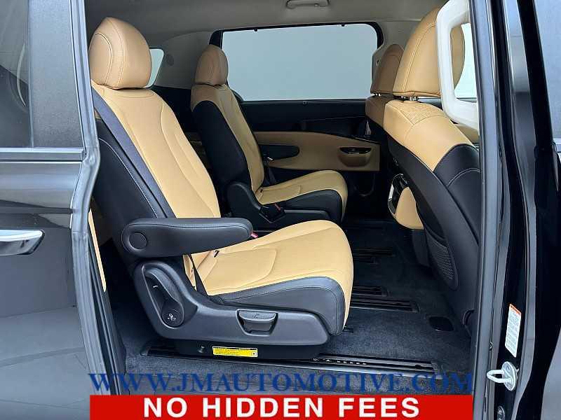 used 2022 Kia Carnival car, priced at $33,995