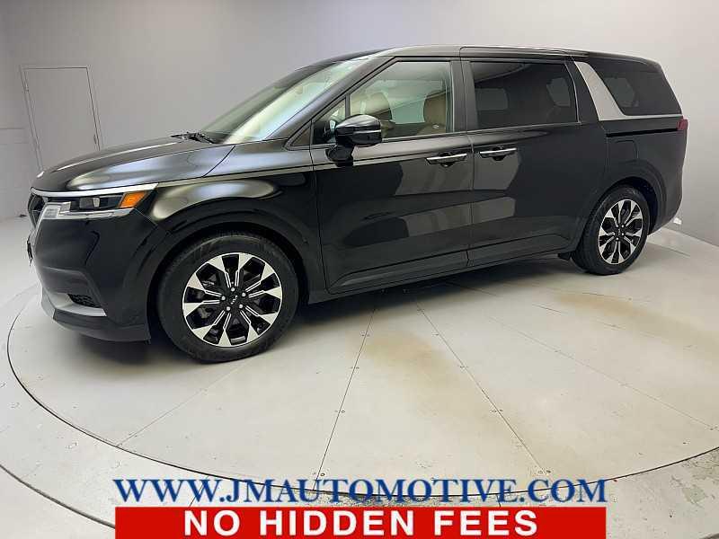 used 2022 Kia Carnival car, priced at $33,995