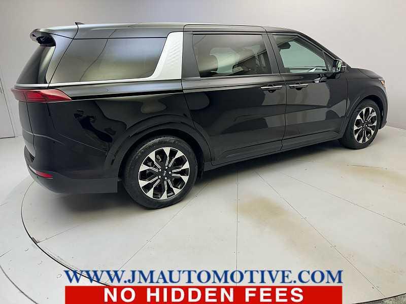 used 2022 Kia Carnival car, priced at $33,995