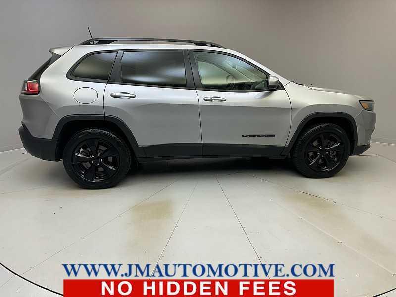 used 2019 Jeep Cherokee car, priced at $10,995
