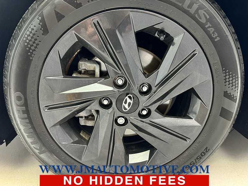 used 2023 Hyundai Elantra car, priced at $19,995