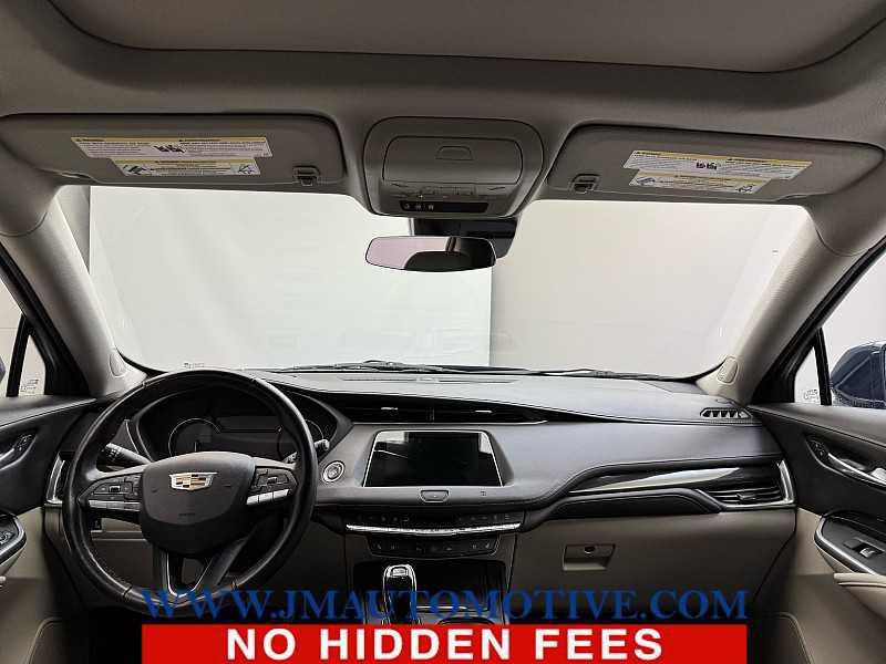 used 2020 Cadillac XT4 car, priced at $26,995