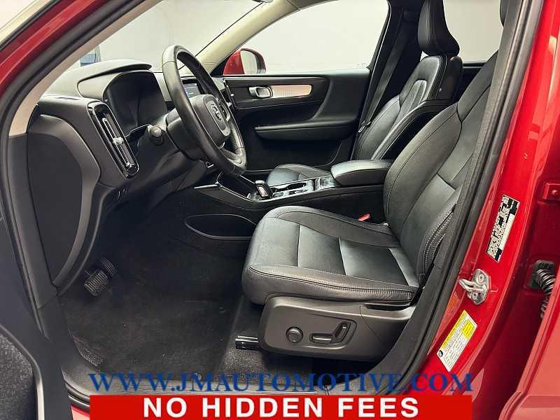used 2019 Volvo XC40 car, priced at $22,995