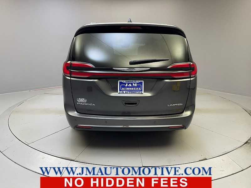 used 2023 Chrysler Pacifica car, priced at $25,995