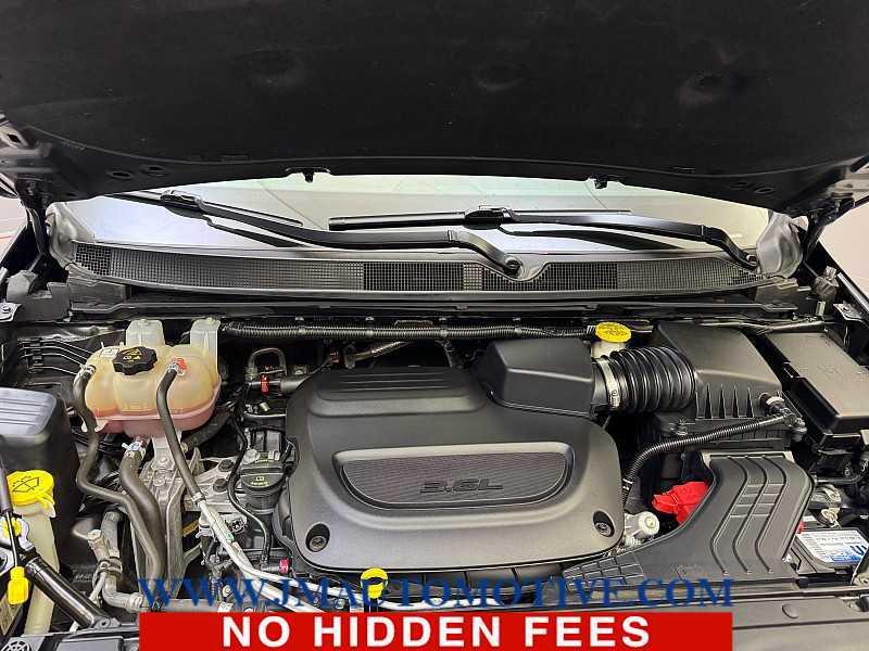 used 2023 Chrysler Pacifica car, priced at $25,995