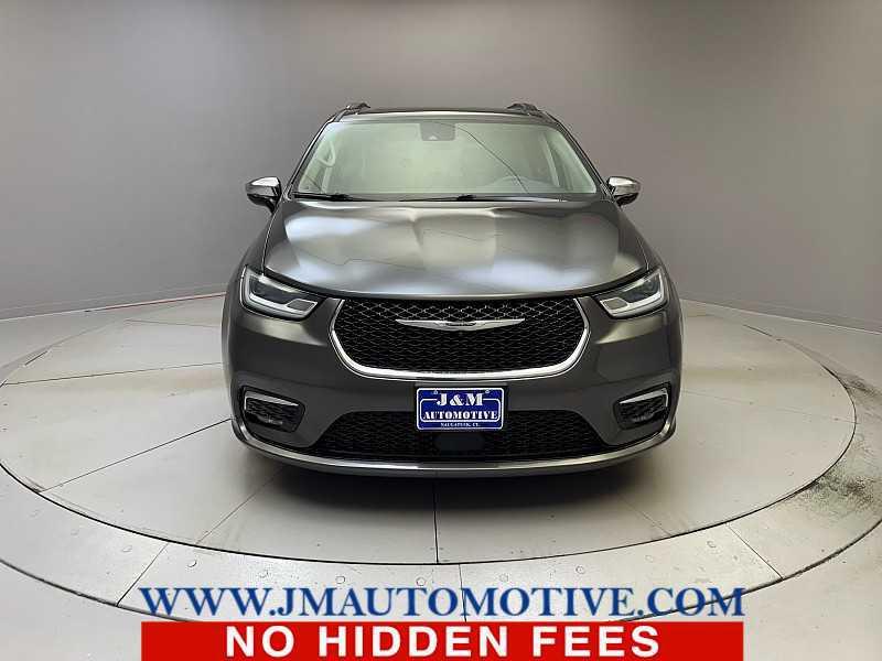 used 2023 Chrysler Pacifica car, priced at $25,995