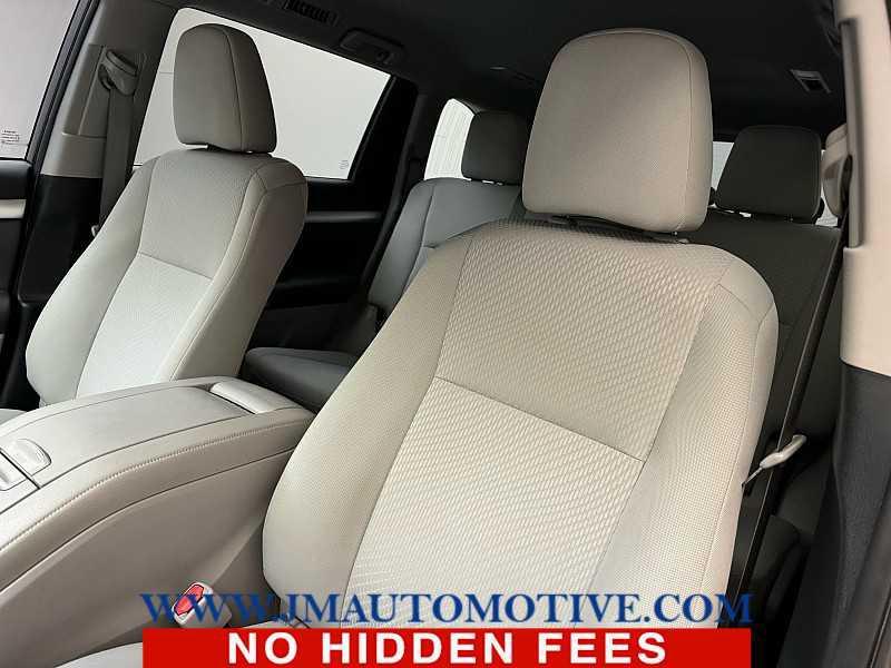 used 2019 Toyota Highlander car, priced at $23,995