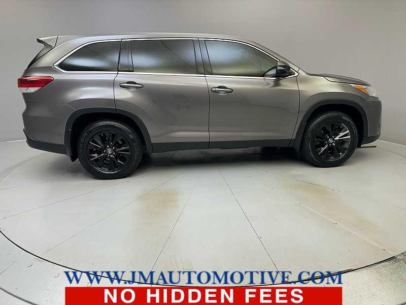 used 2019 Toyota Highlander car, priced at $23,995