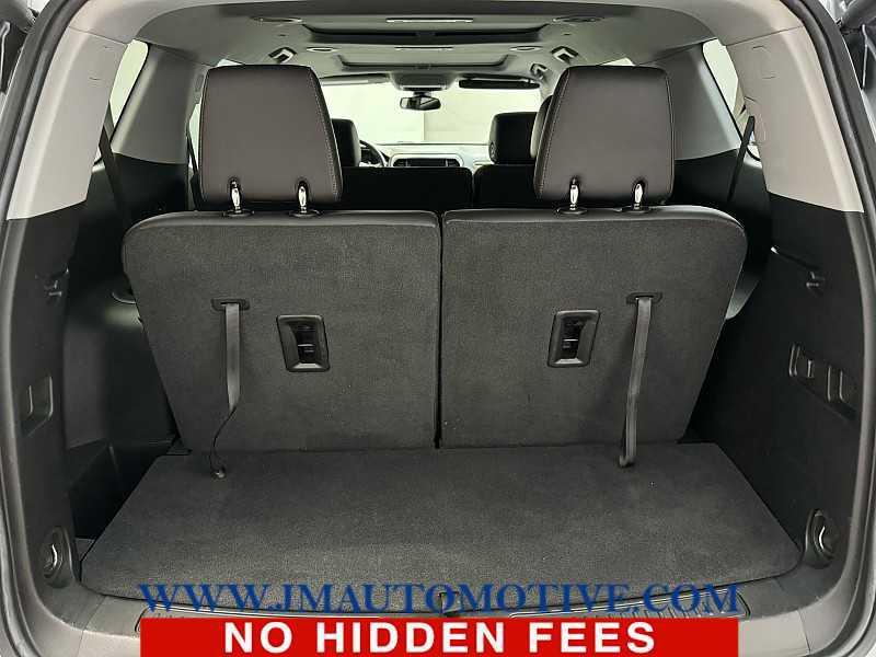 used 2023 GMC Acadia car, priced at $33,995