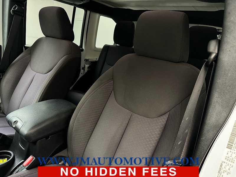 used 2014 Jeep Wrangler Unlimited car, priced at $18,995