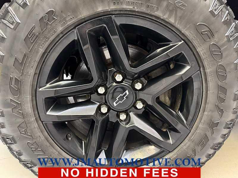 used 2022 Chevrolet Silverado 1500 car, priced at $39,995