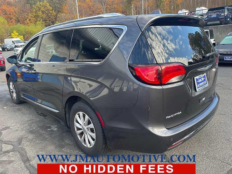 used 2018 Chrysler Pacifica car, priced at $16,995