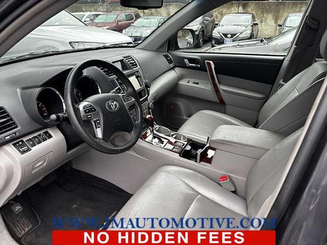 used 2013 Toyota Highlander car, priced at $10,995