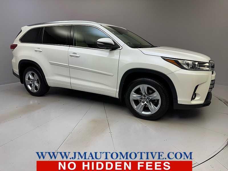 used 2017 Toyota Highlander car, priced at $26,995
