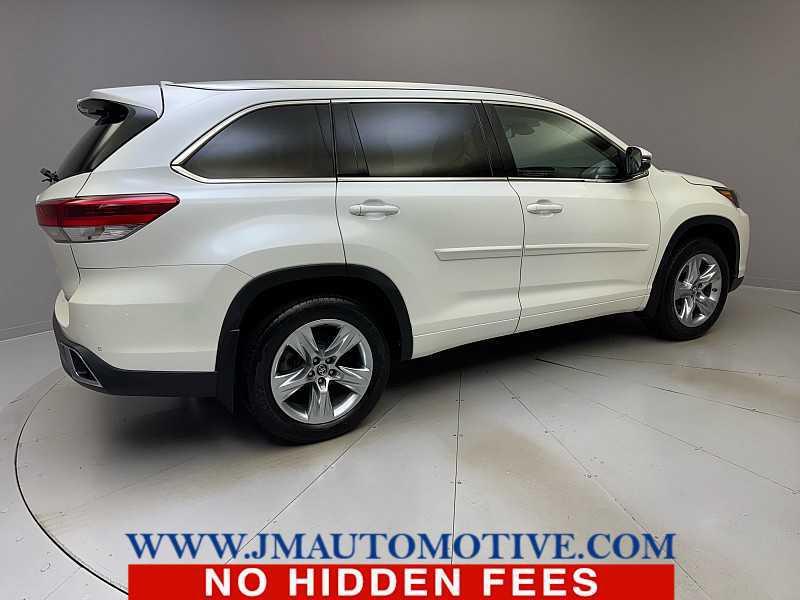 used 2017 Toyota Highlander car, priced at $26,995