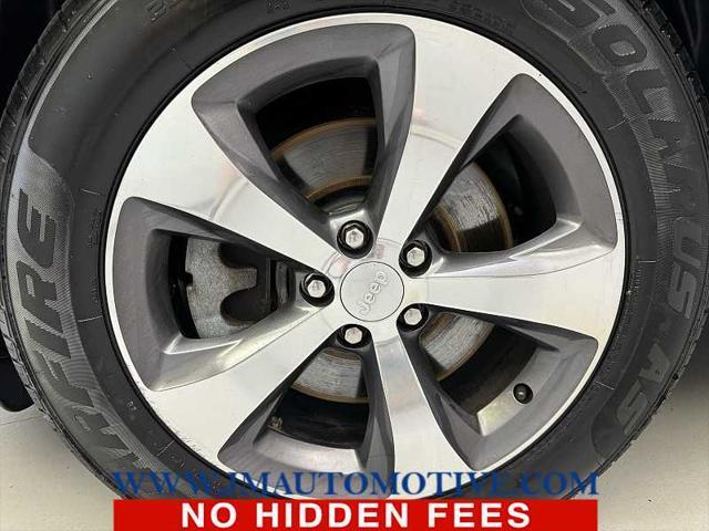 used 2019 Jeep Cherokee car, priced at $15,995