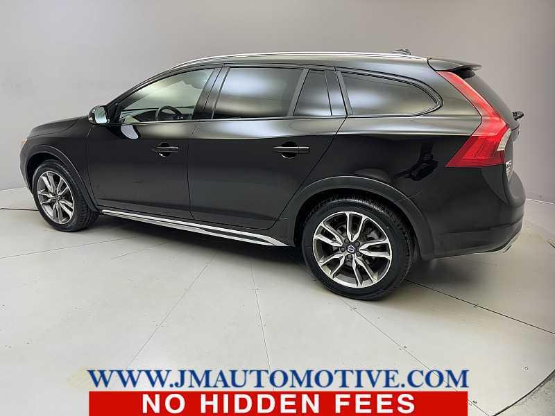 used 2018 Volvo V60 Cross Country car, priced at $17,995